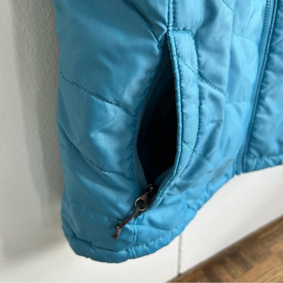 The North Face Quilted Vest - Picture 4 of 9